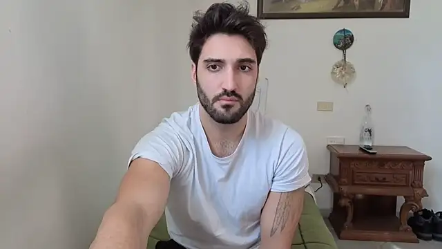 Al3xox02 online show from 02/24/26, 02:04