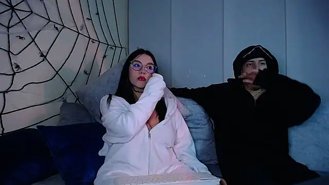  PandoyParker  online show from 10/11/25, 01:27