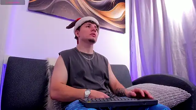 Leoo Miller online show from 11/29/25, 04:59