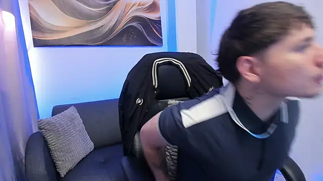 Leoo Miller online show from 02/04/26, 04:29