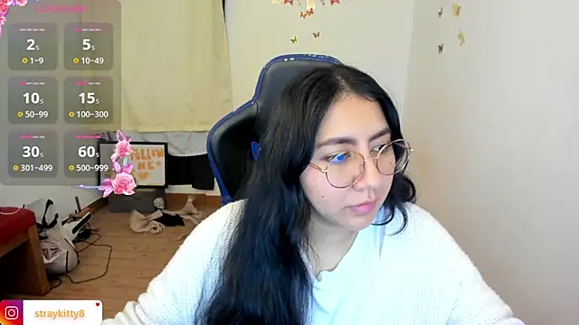 LoveLyy- online show from 02/09/26, 01:26