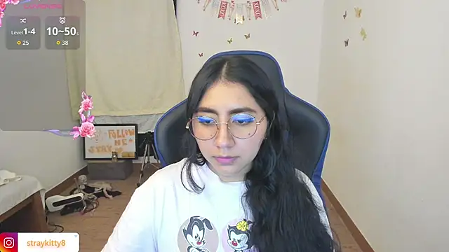 LoveLyy- online show from 08/09/26, 08:47