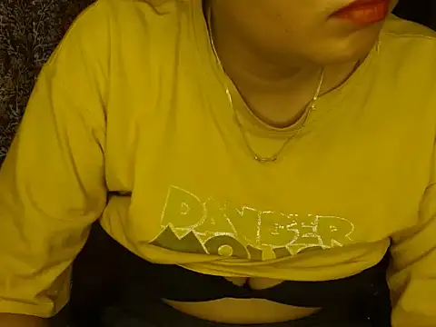 Snapshot of Kittibhabhi-9 chatting on 10/09/25, 06:55 Kittibhabhi-9 online show from 10/09/25, 06:55