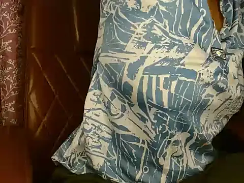 Snapshot of Kittibhabhi-9 chatting on 10/24/25, 09:28 Kittibhabhi-9 online show from 10/24/25, 09:28