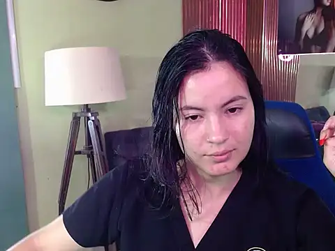 Snapshot of ammy_ys chatting on 10/31/25, 06:58 ammy ys online show from 10/31/25, 06:58