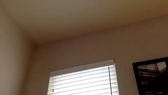 nvthvn555 online show from 05/28/26, 11:02