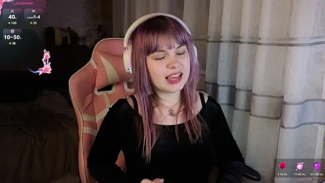 KristiBloom online show from 03/08/26, 02:04