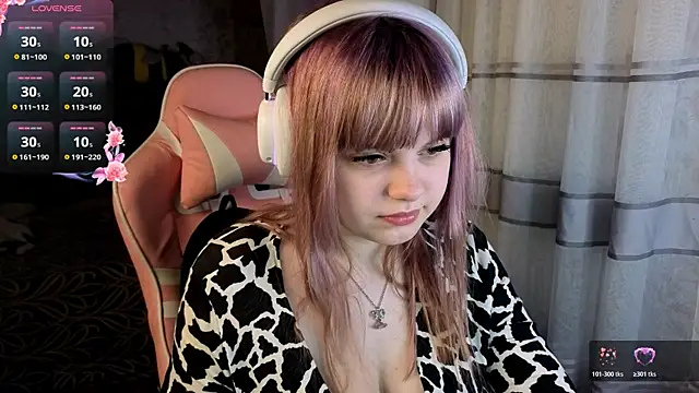 KristiBloom online show from 03/22/26, 12:03