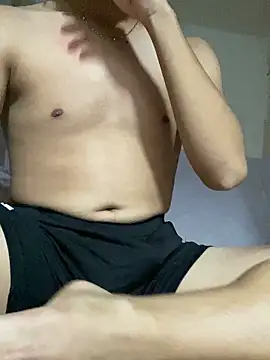 Boyshuaaa online show from 10/11/25, 05:44