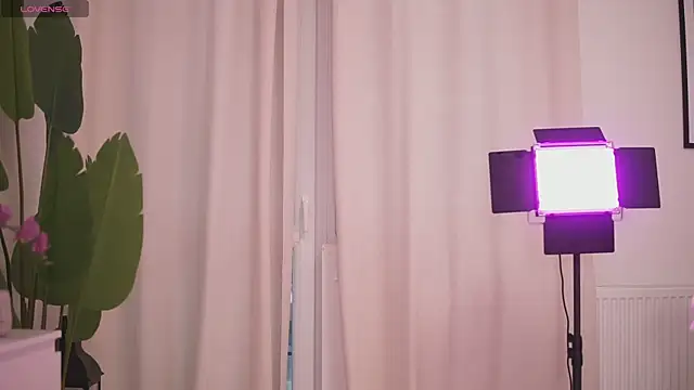 GiaInked online show from 04/08/26, 04:34