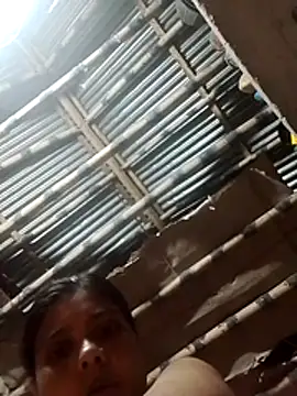 ayesha0001122 online show from 10/25/25, 01:29