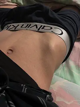 Snapshot of Artem_3333 chatting on 10/23/25, 10:30 Artem 3333 online show from 10/23/25, 10:30