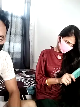 Snapshot of Aarzoo_Arman chatting on 10/11/25, 05:50 Aarzoo Arman online show from 10/11/25, 05:50