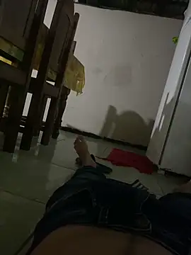 Snapshot of josezinho121314 chatting on 02/20/26, 11:05 josezinho121314 online show from 02/20/26, 11:05