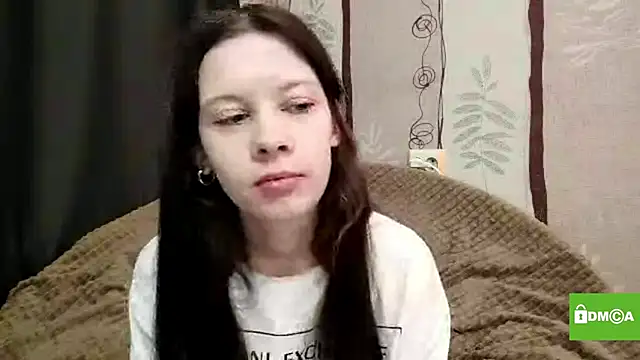 babylilcute online show from 10/07/25, 11:18