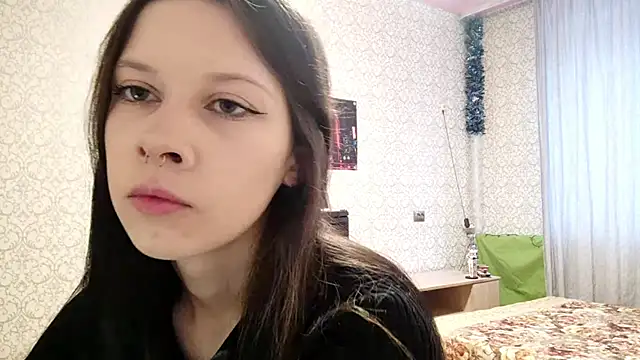 babylilcute online show from 10/11/25, 11:20