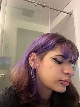 Snapshot of sukulaurens chatting on 01/14/26, 04:07 sukulaurens online show from 01/14/26, 04:07