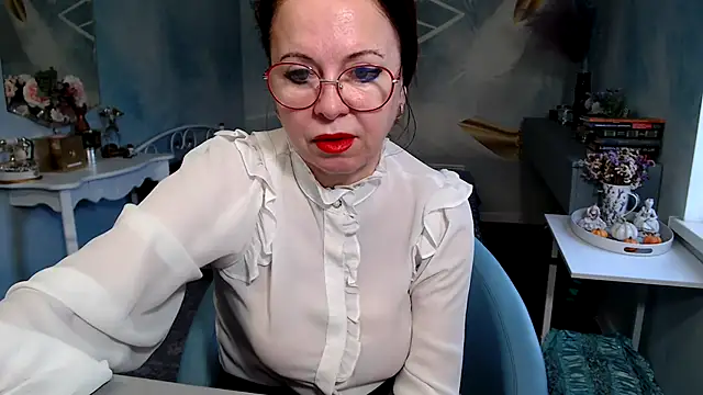 Arisa5000 online show from 09/29/25, 05:12