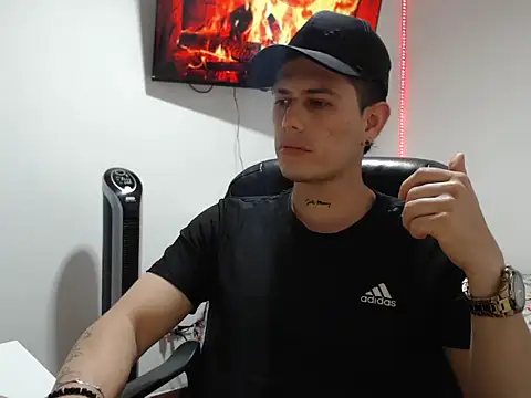 Mylo smit online show from 10/12/25, 04:33