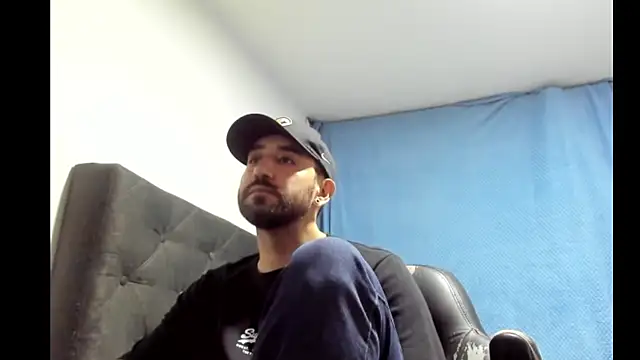 coolfriki online show from 02/11/26, 04:06