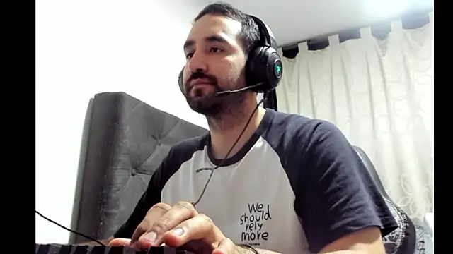 coolfriki online show from 03/10/26, 06:18