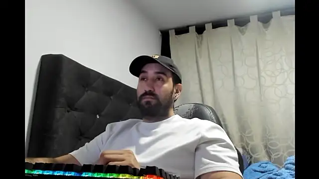 coolfriki online show from 03/28/26, 03:39