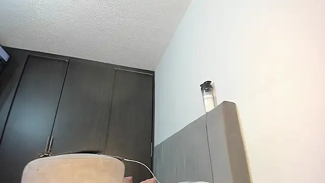 emy collyns online show from 02/08/26, 02:15