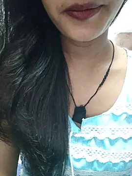 Snapshot of anjali2351 chatting on 05/14/26, 04:14 anjali2351 online show from 05/14/26, 04:14
