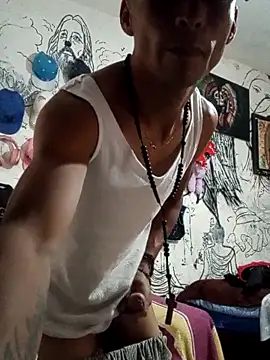 8uno online show from 10/18/25, 06:41