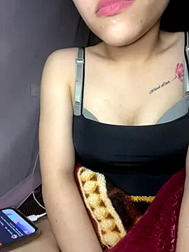 Lyly69699 online show from 11/01/25, 06:59