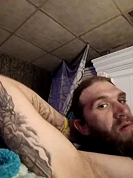 Snapshot of tmoneydick69 chatting on 10/31/25, 09:21 tmoneydick69 online show from 10/31/25, 09:21