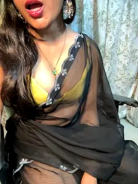 Snapshot of chocogirl_001 chatting on 10/10/25, 07:07 chocogirl 001 online show from 10/10/25, 07:07