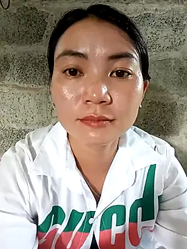 Snapshot of kun-love chatting on 10/10/25, 06:23 kun-love online show from 10/10/25, 06:23