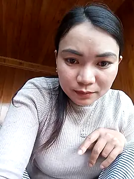 Snapshot of kun-love chatting on 10/17/25, 10:07 kun-love online show from 10/17/25, 10:07