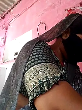Snapshot of Cr_sonam chatting on 05/08/26, 10:42 Cr sonam online show from 05/08/26, 10:42
