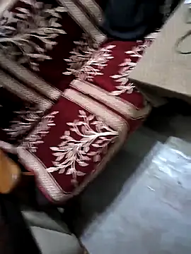 Snapshot of Bull_For_Cuckold_Realmeet chatting on 10/08/25, 07:06 Bull For Cuckold Realmeet online show from 10/08/25, 07:06