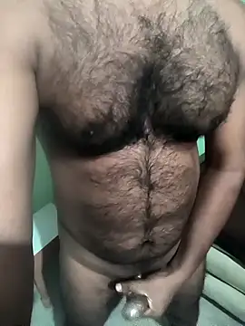 Snapshot of Bull_For_Cuckold_Realmeet chatting on 12/14/25, 09:36 Bull For Cuckold Realmeet online show from 12/14/25, 09:36