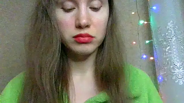 Lynirina online show from 02/03/26, 11:43