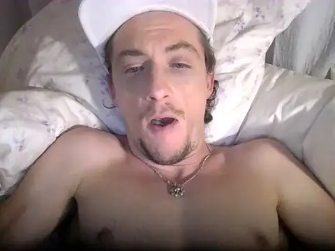 Snapshot of Dubbsssss chatting on 08/08/26, 08:22 Dubbsssss online show from 08/08/26, 08:22