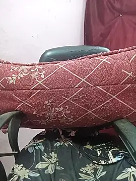 Snapshot of Your_Lali chatting on 10/15/25, 12:38 Your Lali online show from 10/15/25, 12:38