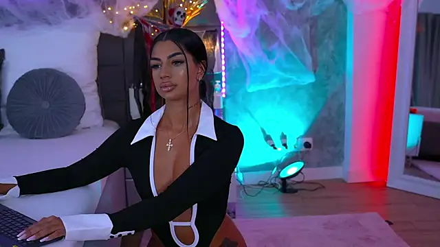 NatalieDelices online show from 10/22/25, 06:29