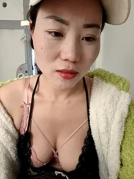 nini10052025 online show from 01/15/26, 04:39