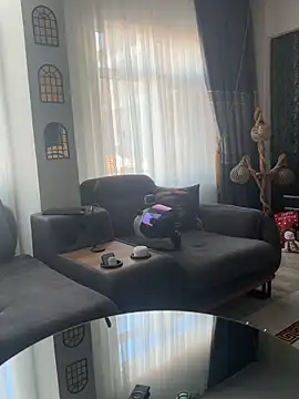 Teengirlmiaa online show from 12/17/25, 12:11