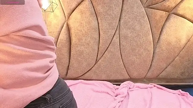 Addyy 02 online show from 02/12/26, 01:55