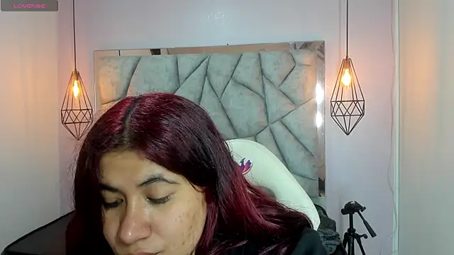 Addyy 02 online show from 04/02/26, 04:48