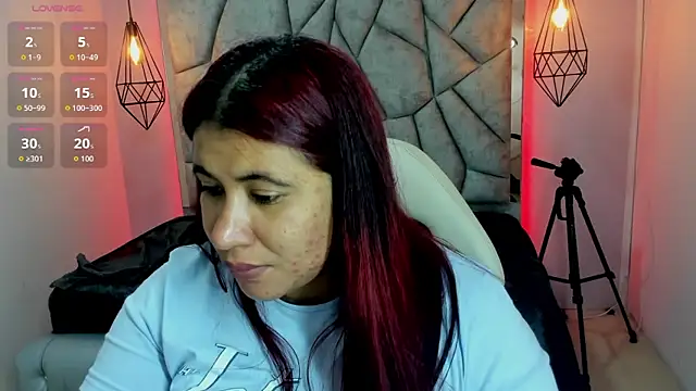 Addyy 02 online show from 05/23/26, 06:34