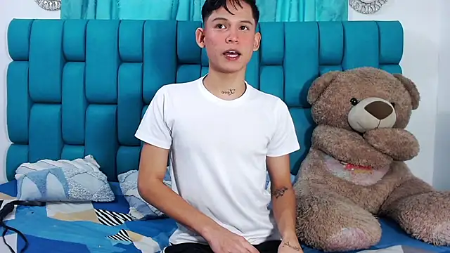 Brian hot online show from 10/13/25, 05:13