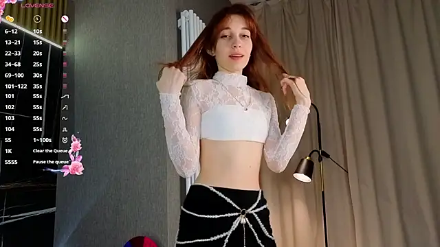 kitsun ne online show from 12/14/25, 09:08