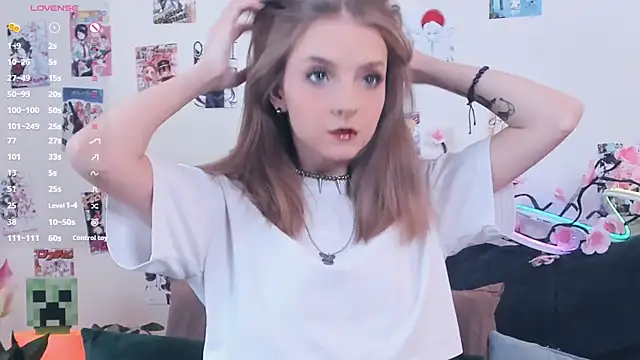 Snapshot of Golden_dawn chatting on 06/04/26, 07:47 Golden dawn online show from 06/04/26, 07:47