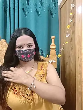 Beauty Queen Soniya online show from 04/18/26, 06:23